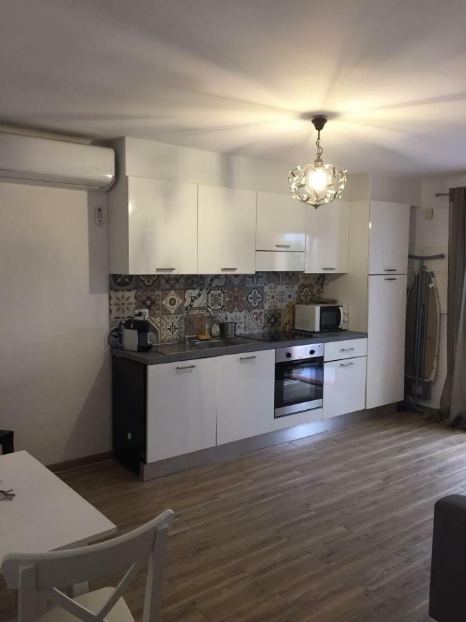 Cosy Poullan, 2-Bedroom Apartment, 200 M From The Beach Nice Bagian luar foto
